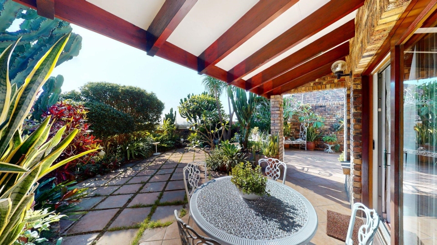 3 Bedroom Property for Sale in Humewood Eastern Cape